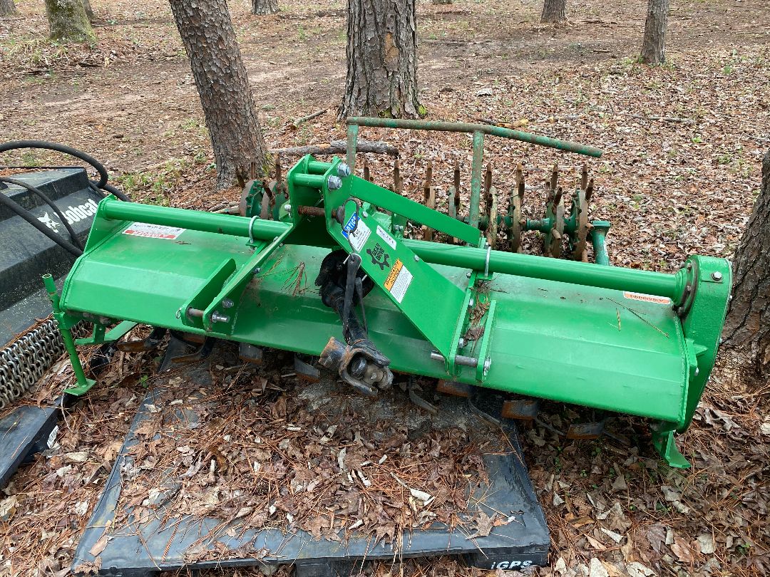2017 JOHN DEERE 4052R - Image 35
